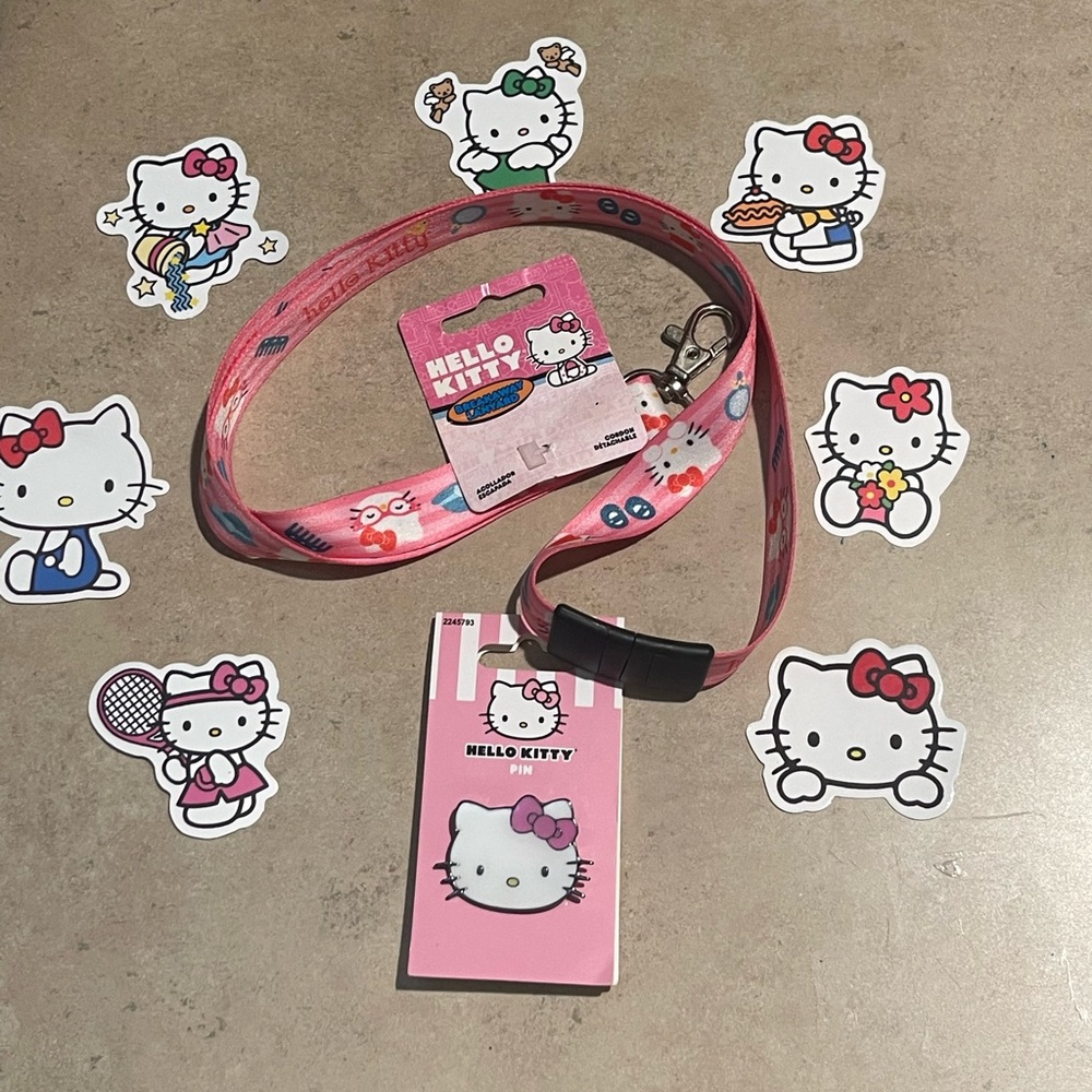 Hello Kitty Bundle - Picture 4 of 5